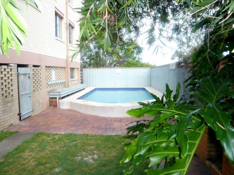 3 Heath St, East Brisbane QLD 4169