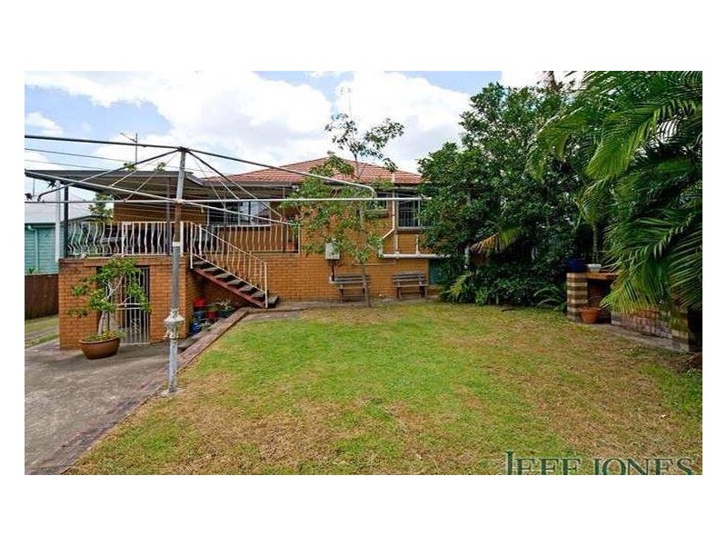 7 Faversham St, Woolloongabba QLD 4102