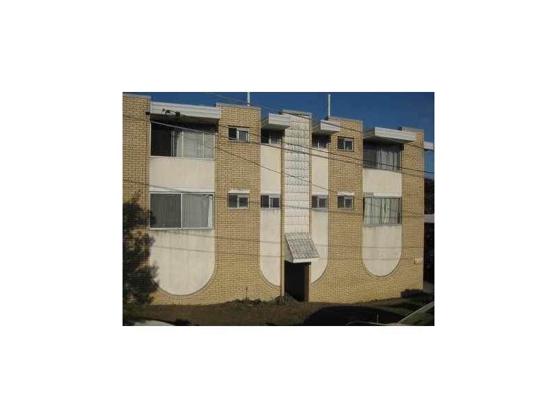 8/25 Hazlewood St, Highgate Hill QLD 4101