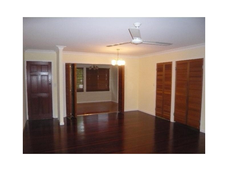 7 Pops St, Ashgrove QLD 4060