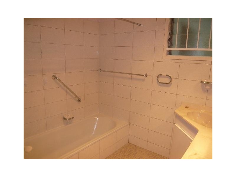 7 Pops St, Ashgrove QLD 4060