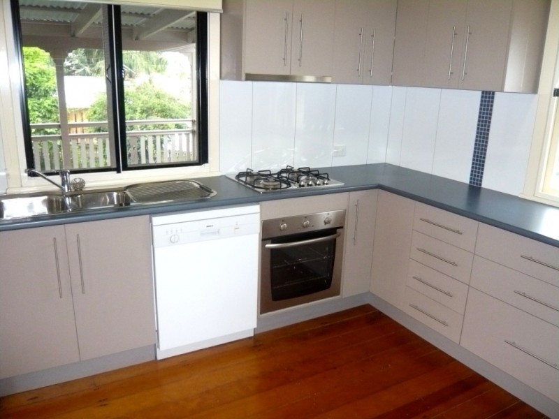 11a Guildford St, Kelvin Grove QLD 4059