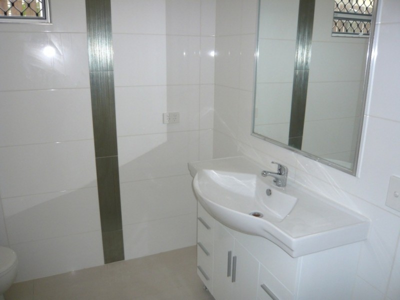 11a Guildford St, Kelvin Grove QLD 4059