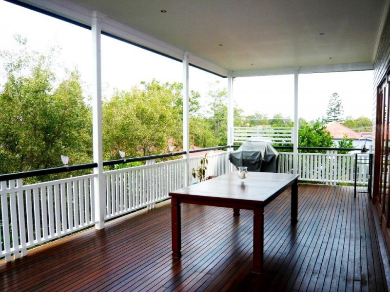 9 Malcolm St, Enoggera QLD 4051