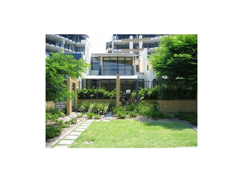 105/1 Holman St, Kangaroo Point QLD 4169