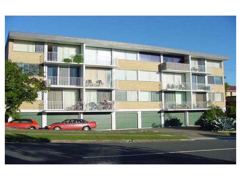 10/ 223  Cavendish Road, Coorparoo QLD 4151