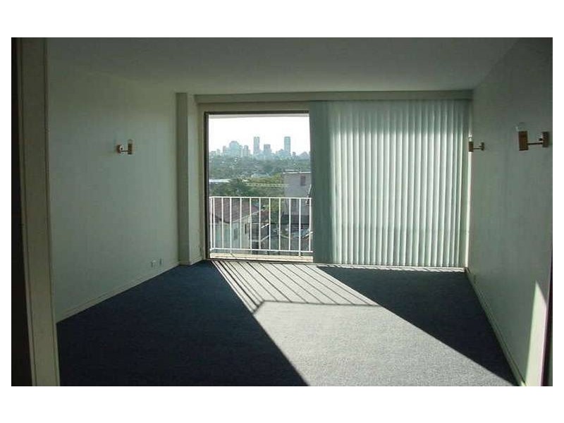 10/ 223  Cavendish Road, Coorparoo QLD 4151