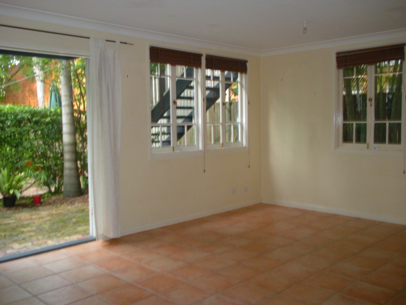 3/64 Mark Street, New Farm QLD 4005