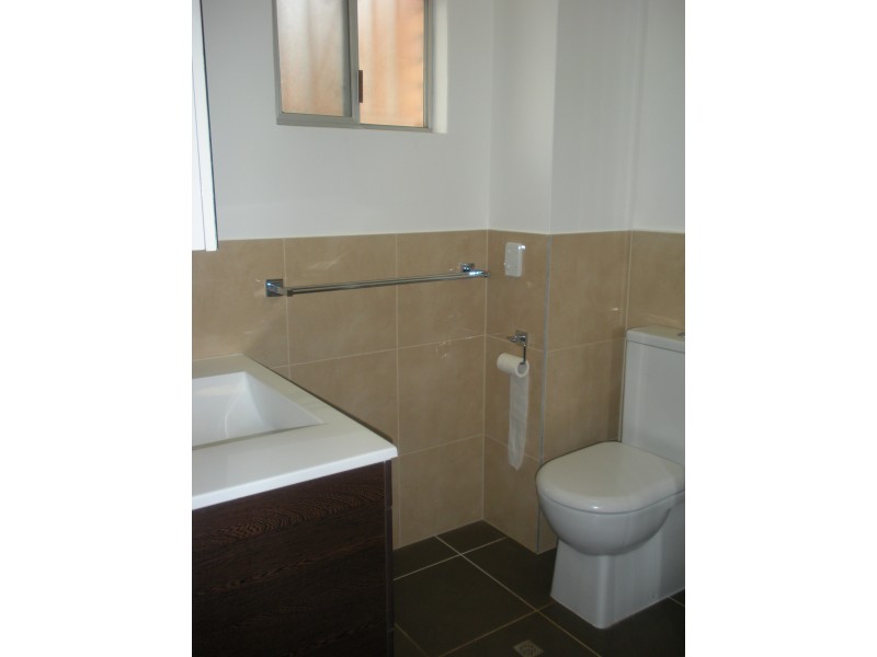 10/102 Massey Street, Hamilton QLD 4007