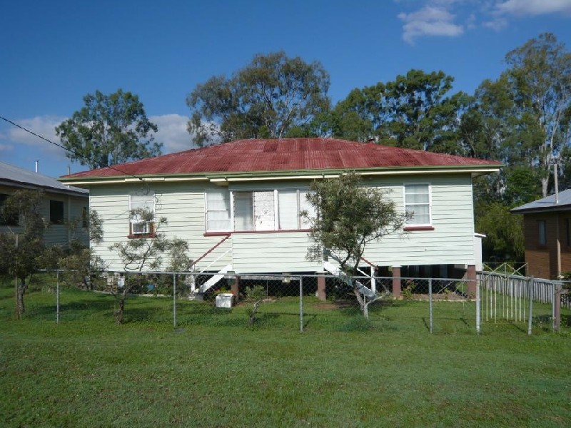 7 Gilmore Street, Leichhardt QLD 4305