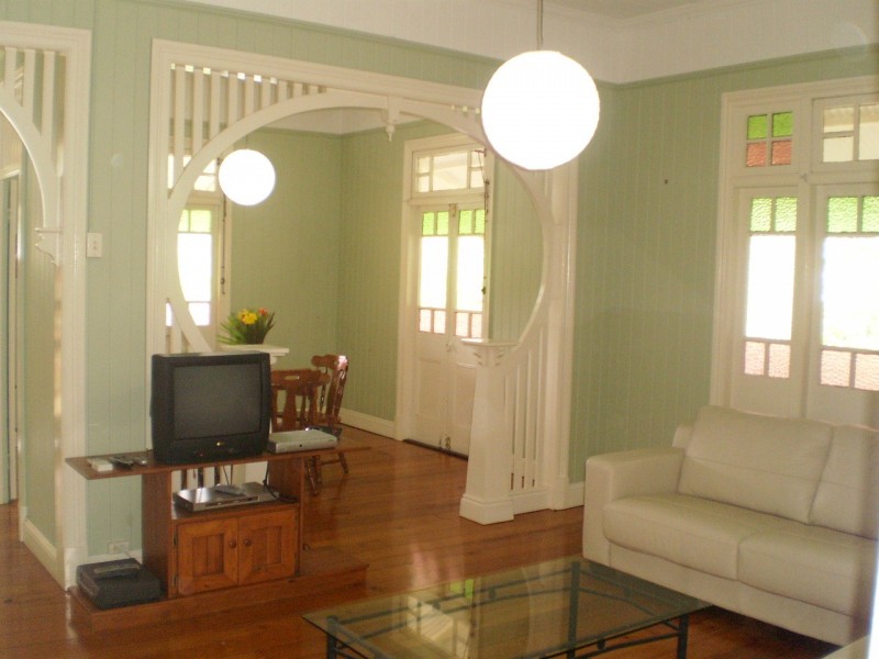 82  Maryvale Street, Toowong QLD 4066