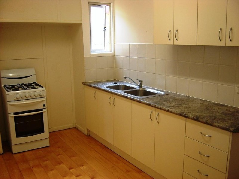 28 Paris st, West End QLD 4101