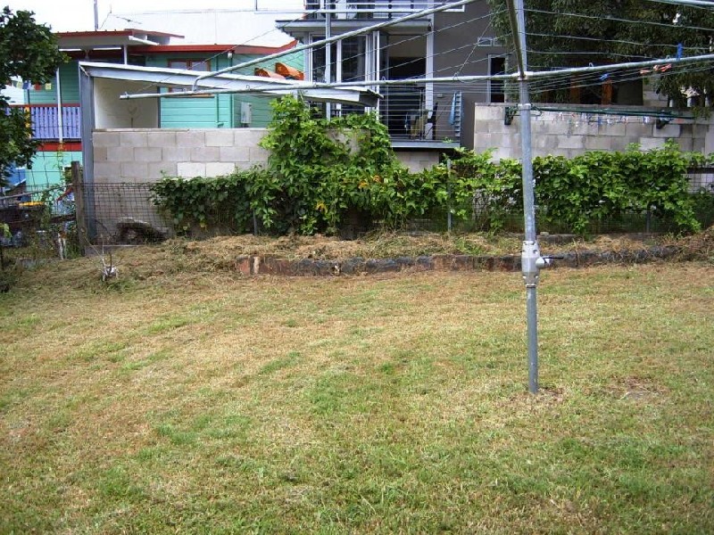 28 Paris st, West End QLD 4101