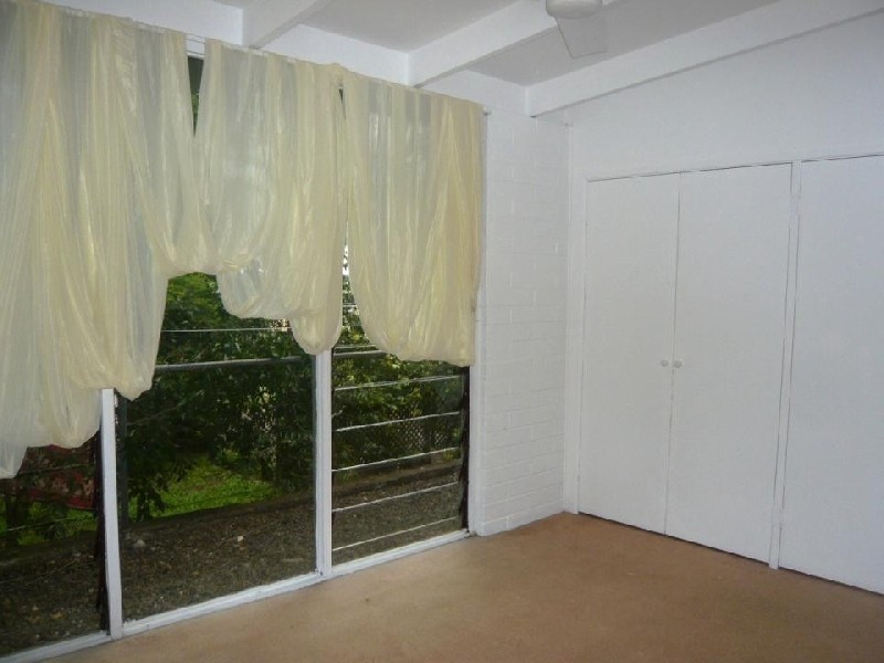 11 Acfold St, Norman Park QLD 4170