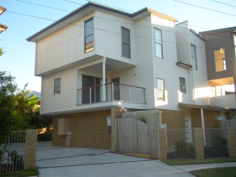 3/8 Shamrock Street, Gordon Park QLD 4031