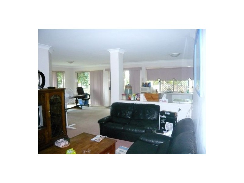 140 Warrigal Rd, Runcorn QLD 4113