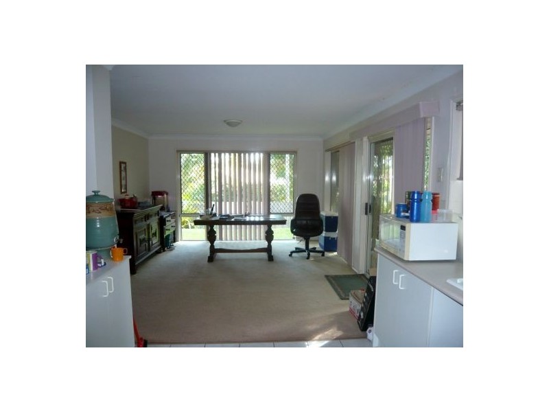 140 Warrigal Rd, Runcorn QLD 4113