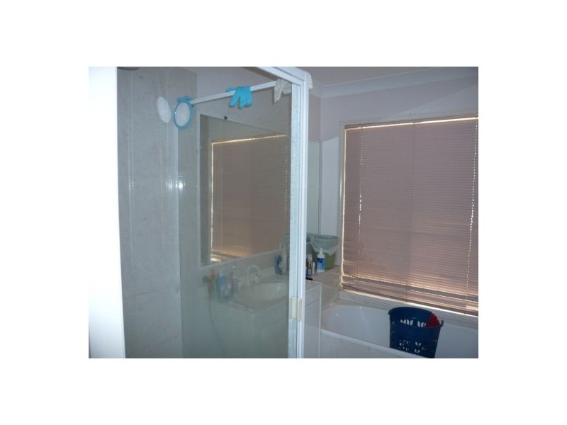 140 Warrigal Rd, Runcorn QLD 4113
