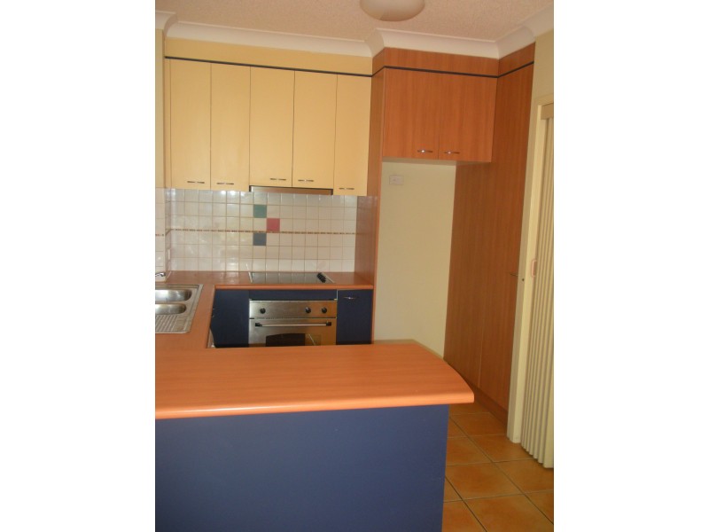 1/29 Bell St, Kangaroo Point QLD 4169