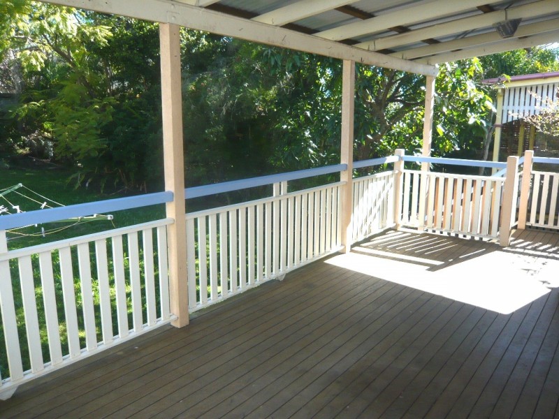 95 Overend St, Norman Park QLD 4170