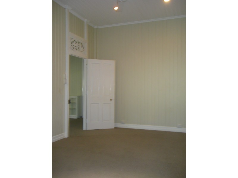 10B Cintra Rd, Bowen Hills QLD 4006