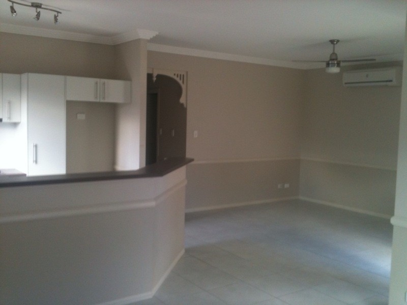 4 Zenith Way, Springfield Lakes QLD 4300