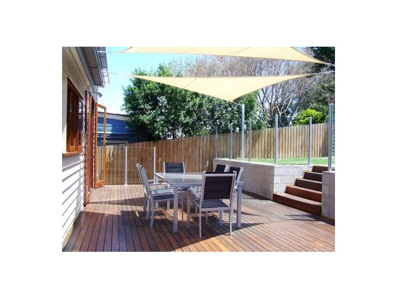 4A Lower Clifton Terrace, Red Hill QLD 4059