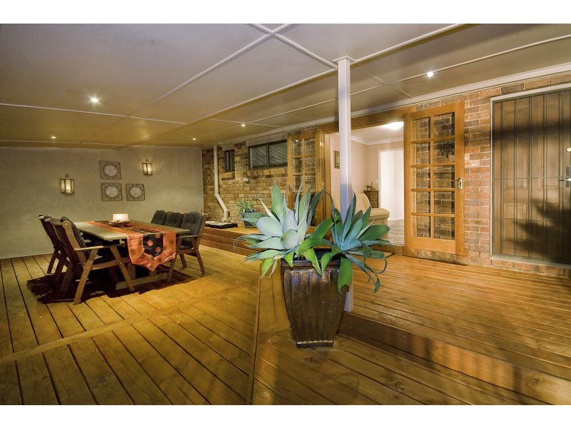 14 Yarabah Crescent, Shailer Park QLD 4128