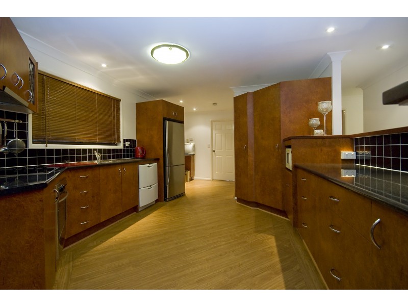 14 Yarabah Crescent, Shailer Park QLD 4128