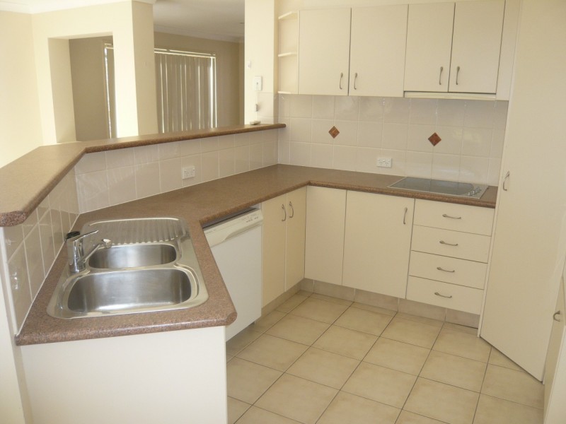 14 Meadowbrook Drive, Meadowbrook QLD 4131