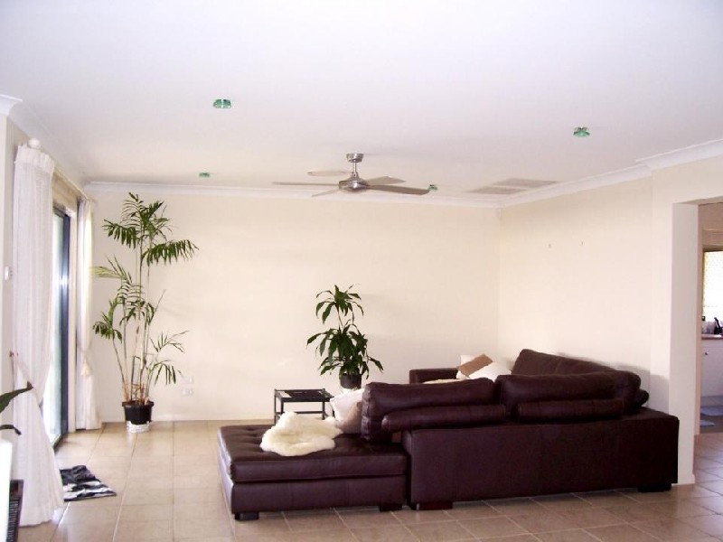 14 Cole St, Redland Bay QLD 4165