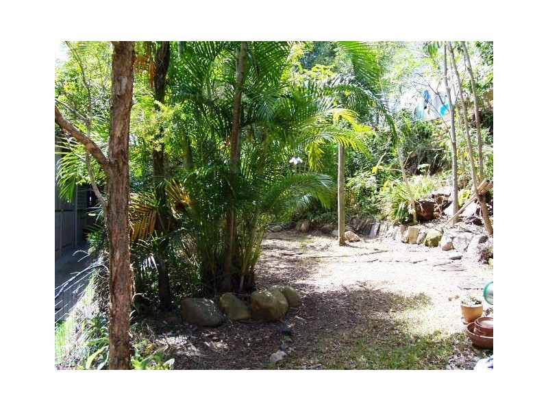 10 Soudan, Bardon QLD 4065