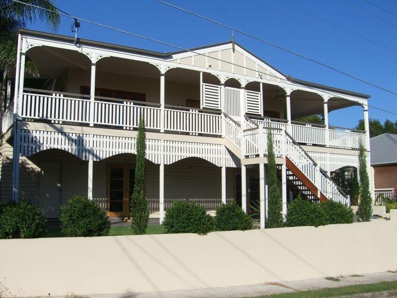 31 Redfern Street, Woolloongabba QLD 4102