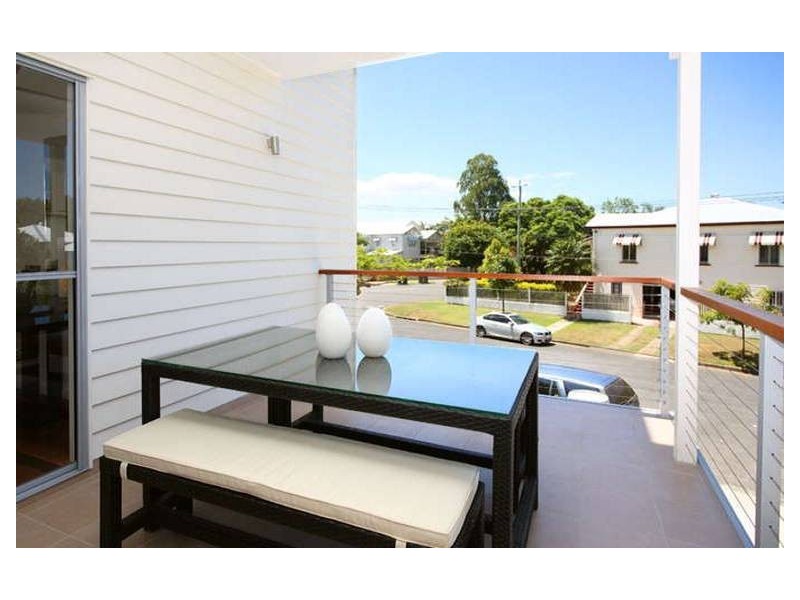 8 Shamrock Street, Gordon Park QLD 4031