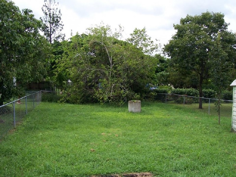 2 ROSS ST, Ebbw Vale QLD 4304