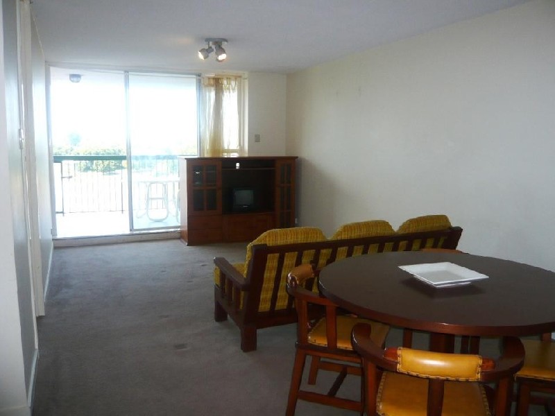 13/8 Sandford St, St Lucia QLD 4067