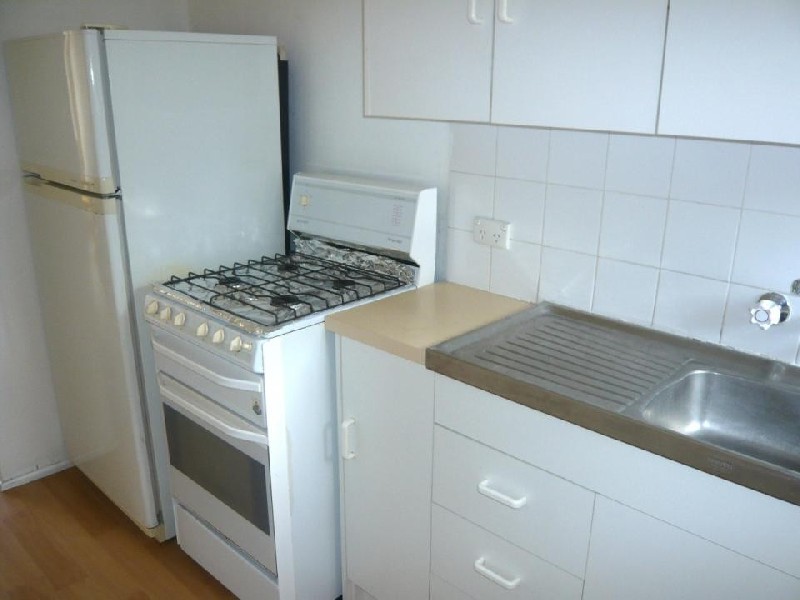 153 Clarence Rd, Indooroopilly QLD 4068