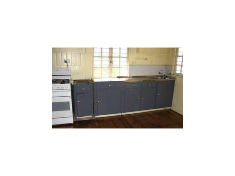 2 Normanby Tce, Kelvin Grove QLD 4059