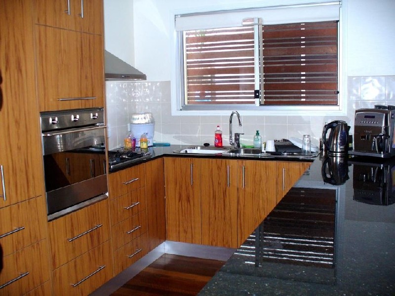 9 Ashington St, West End QLD 4101