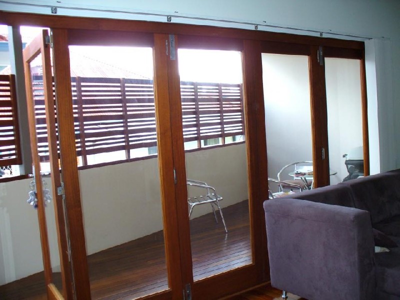 9 Ashington St, West End QLD 4101