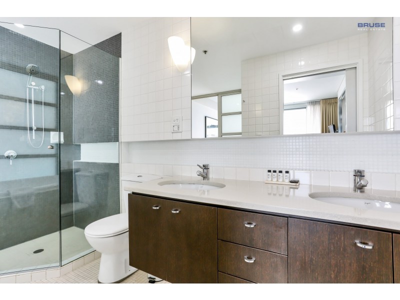 1605/96 North Terrace, Adelaide SA 5000