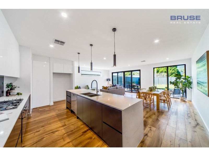 11A & 11B Jenkins Avenue, Rostrevor SA 5073