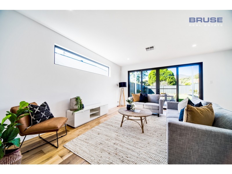 11A & 11B Jenkins Avenue, Rostrevor SA 5073