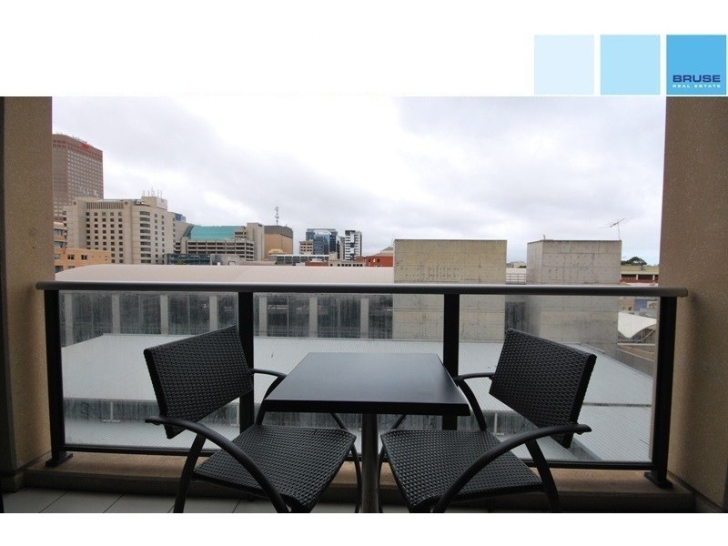 808/102 – 105 North Terrace, Adelaide SA 5000