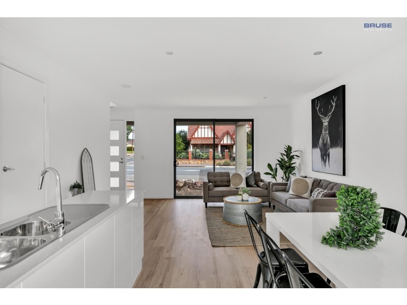 1, 5 & 8/2 La Scala Court, Paradise SA 5075