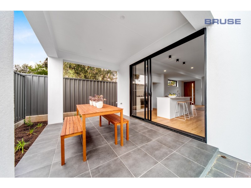 1 & 3/ 3 Ind Street, Paradise SA 5075