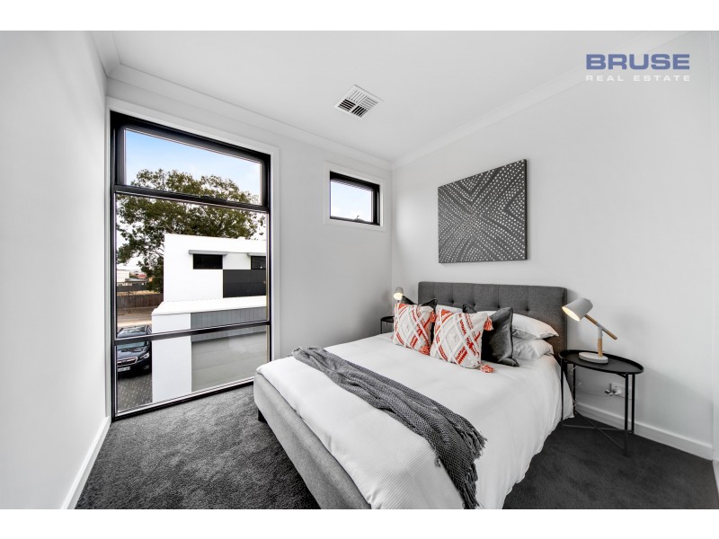 1 & 3/ 3 Ind Street, Paradise SA 5075