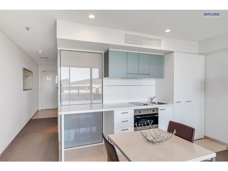 604/102 – 105 North Terrace, Adelaide SA 5000