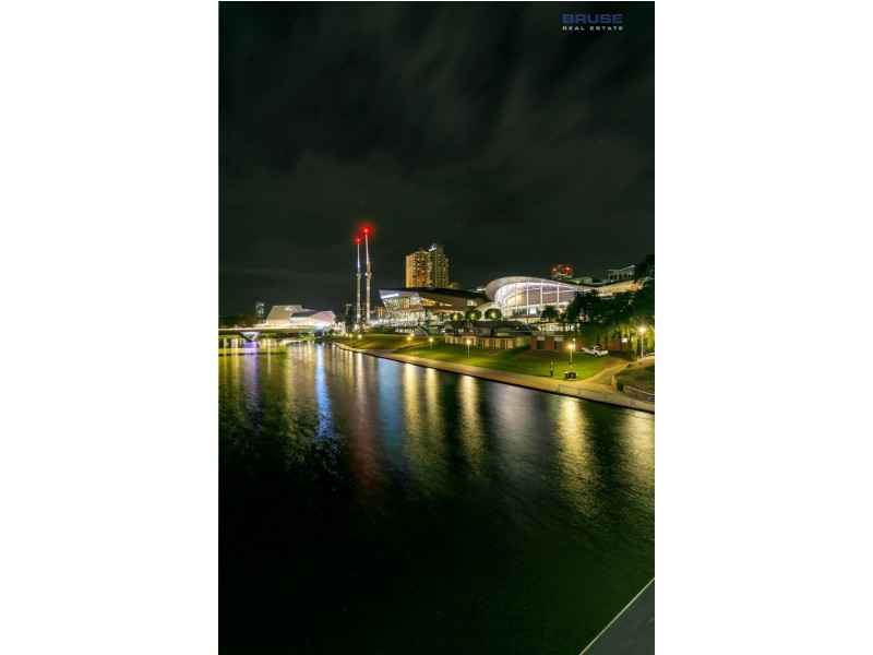 604/102 – 105 North Terrace, Adelaide SA 5000