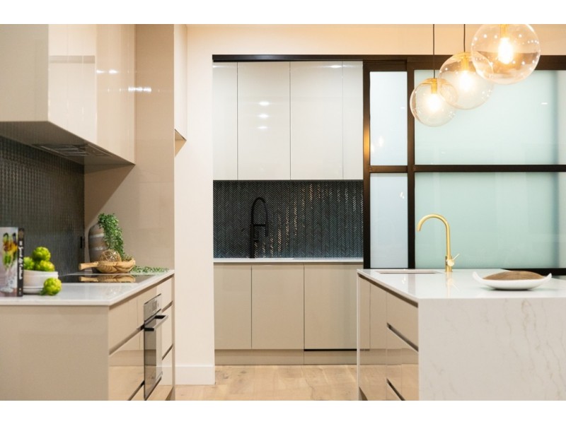 118 Seaview Road, Tennyson SA 5022